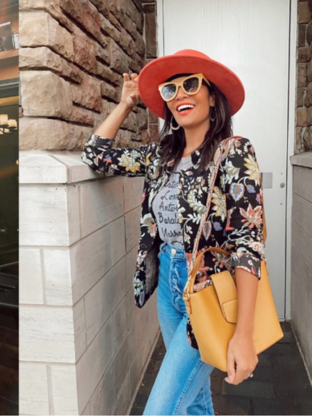 Mersi Isabel Bucket Bag Vegan Leather Removable Strap Top Handle Yellow Gold